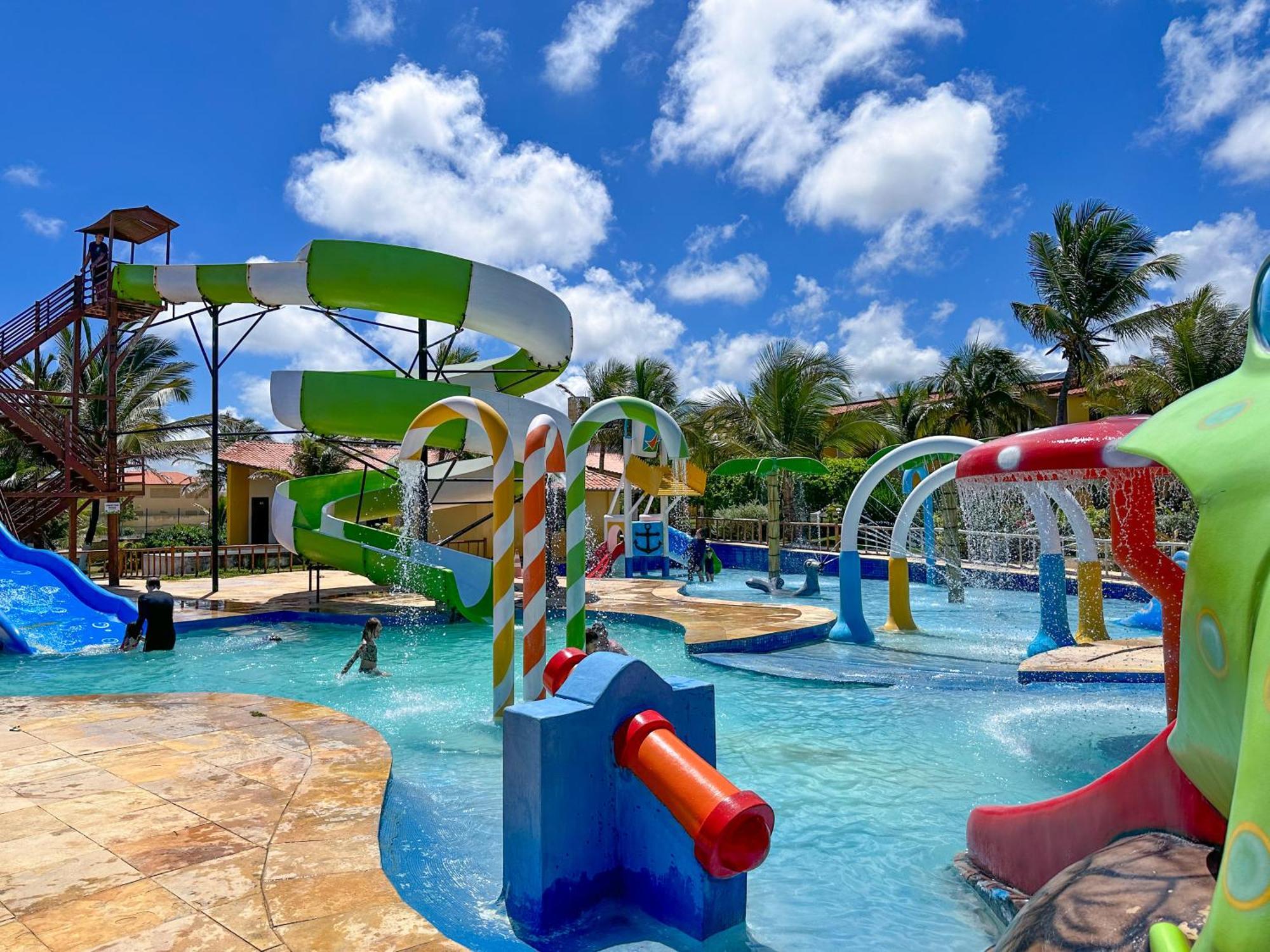 Jangadeiro Praia Hotel Resort - Parque Aquatico E Pe Na Areia Акірас Екстер'єр фото